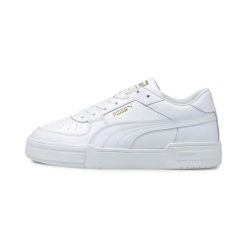 Buty do chodzenia damskie Puma CA PRO CLASSIC. Białe buty treningowe Puma, bez wzorów, z materiału, bez zapięcia, trekkingowe. Za 336.35 zł.