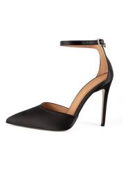 Loft37 Czółenka w kolorze czarnym rozmiar: 41. Czarne czółenka loft37, bez wzorów, klasyczne, bez obcasa, na szpilce, bez zapięcia. Za 434.99 zł.