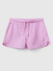 Benetton Szorty w kolorze fioletowym rozmiar: 160. Różowe szorty Benetton, bez wzorów, z bawełny. Za 39.68 zł.