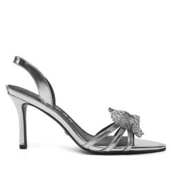 Sandały Guess. Szare sandały Guess, z aplikacjami, bez obcasa, na szpilce, bez zapięcia. Za 739.99 zł.