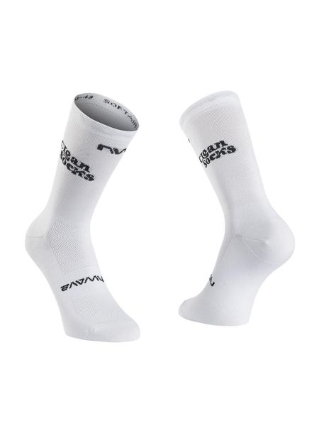 Skarpety rowerowe NORTHWAVE Clean Sock biały. Białe skarpetki Northwave, bez wzorów, z materiału. Za 59.00 zł.
