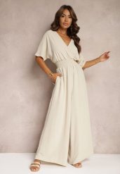 Beżowy Taliowany Kombinezon z Zakładkowym Dekoltem i Gumką w Pasie Vimalynna. Brązowe sukienki Renee, na co dzień, bez wzorów, eleganckie, bez kołnierzyka, bez ramiączek, kopertowe. Za 69.99 zł.