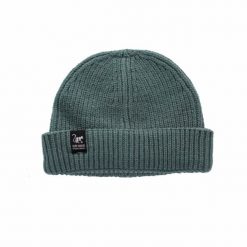 Czapka Docker – rozmiar uniwersalny – poliester z recyklingu (szałwiowa). Zielone czapki z daszkiem SURF MONKEY, bez wzorów, z materiału. Za 119.95 zł.