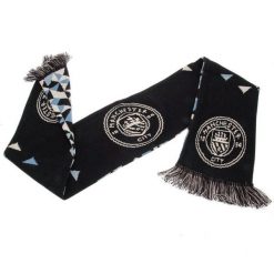 Szalik Manchester City oficjalny licencjonowany. Niebieskie szaliki i kominy MANCHESTER CITY, bez wzorów, z materiału. Za 119.00 zł.