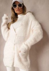 Beżowy Zapinany Kardigan z Kapturem i Kieszeniami Naustinas. Czerwone swetry Renee, bez wzorów, z jeansu, bez ramiączek. Za 54.99 zł.