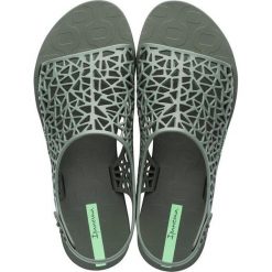Sandały plażowe damskie Ipanema Shape Sandal Fem. Zielone sandały Ipanema, bez wzorów, bez obcasa, bez zapięcia. W wyprzedaży za 116.99 zł.
