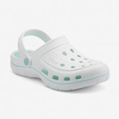 Coqui Jumper damskie klapki. Białe klapki Coqui, bez wzorów, eleganckie, bez obcasa, bez zapięcia. Za 135.99 zł.