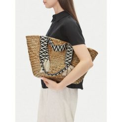 Torebka DeeZee. Brązowe torebki klasyczne DeeZee, bez wzorów, bez dodatków. Za 149.99 zł.