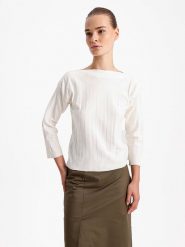 BGN Sweter w kolorze kremowym rozmiar: 38. Białe swetry BGN, bez wzorów, bez ramiączek. Za 92.42 zł.
