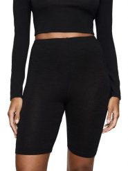 Triumph Szorty w kolorze czarnym rozmiar: L. Czarne szorty Triumph, bez wzorów, z wełny. Za 74.11 zł.