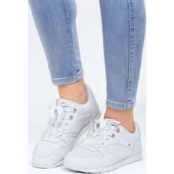 Jasnoszare Buty Sportowe Frame. Buty sportowe lifestyle marki KALENJI. Za 99.99 zł.