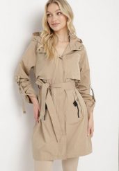 Beżowa Kurtka Parka z Kieszeniami i Materiałowym Paskiem Bricketta. Brązowe kurtki Born2be, l, bez wzorów, z materiału, eleganckie, bez kaptura. W wyprzedaży za 314.49 zł.