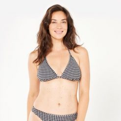 Góra kostiumu kąpielowego surfingowego damska Olaian Mae Vichy teksturowana. Czarne bikini OLAIAN, bez wzorów, z elastanu, sportowe. W wyprzedaży za 29.99 zł.