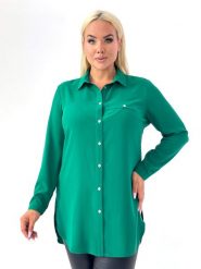 Elegancka zielona koszula z kołnierzykiem PLUS SIZE XXL. Zielone koszule Nasi partnerzy, plus size, bez wzorów, z poliesteru, eleganckie, bez kołnierzyka, plus size, bez ramiączek. Za 199.90 zł.