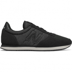 New Balance U220TB. Czarne buty sportowe lifestyle New Balance, z materiału, klasyczne. W wyprzedaży za 199.99 zł.