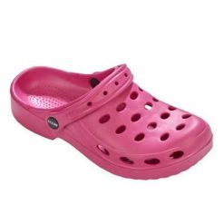 Beco klapki damskie różowe. Czerwone klapki 47 Brand, bez wzorów, z materiału, bez obcasa, bez zapięcia. Za 193.99 zł.