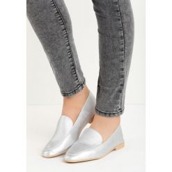 Srebrne Mokasyny Vinci. Mokasyny marki Born2be. Za 49.99 zł.