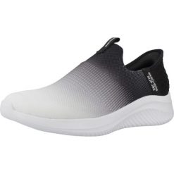 Tenisówki Skechers Model Slip Ins: Ultra Flex 3.0 Kolor Czarny. Czarne trampki Skechers, bez wzorów, z tkaniny, sportowe, bez zapięcia, skechers sport. Za 339.99 zł.