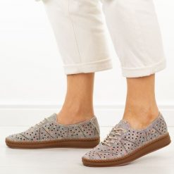 Multi skórzane półbuty damskie Filippo Dp6830/26. Półbuty wsuwane Filippo, na lato, bez wzorów, z jeansu, casualowe, bez obcasa. Za 219.00 zł.