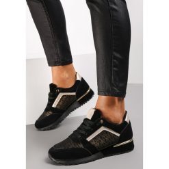 Czarne Sneakersy Rekke. Czarne buty sportowe lifestyle Renee, bez wzorów, z jeansu, glamour, bez zapięcia. W wyprzedaży za 127.99 zł.