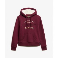 Damska bluza z kapturem z metalicznym logo Superdry Luxe. Czerwone bluzy Superdry, xs, bez wzorów, z bawełny, klasyczne, bez ramiączek, z kapturem. Za 375.90 zł.