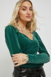 Vila bluzka damska kolor zielony gładka. Zielone bluzki Vila, m, bez wzorów, bez kołnierzyka, bez ramiączek. W wyprzedaży za 119.99 zł.