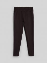 4F Legginsy treningowe bezszwowe damskie - brązowe XS/S. Brązowe legginsy 4f, bez wzorów. Za 129.99 zł.