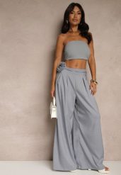 Niebieskie Spodnie o Szerokim Kroju High Waist z Kwiatem 3D Firalisse. Niebieskie jeansy Renee, l, z aplikacjami, z jeansu, eleganckie, z podwyższonym stanem. W wyprzedaży za 91.99 zł.