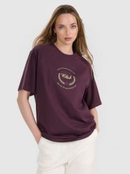 4F T-shirt oversize z nadrukiem damski - fioletowy S. Fioletowe t-shirty 4f, s, bez wzorów, z bawełny, klasyczne, bez kołnierzyka, bez ramiączek. Za 69.99 zł.