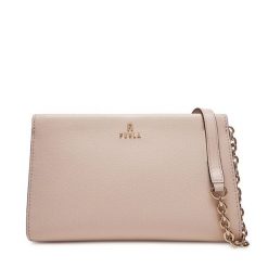 Torebka Furla. Czerwone listonoszki Furla, bez wzorów, bez dodatków. Za 759.99 zł.