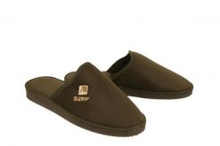 METEOR 026 ALEK brązowy, kapcie młodzieżowe. Brązowa kapcie Meteor, bez wzorów, z tkaniny. Za 47.99 zł.