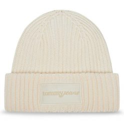 Czapka Tommy Jeans. Białe czapki zimowe Tommy Jeans, bez wzorów, z jeansu. Za 199.99 zł.