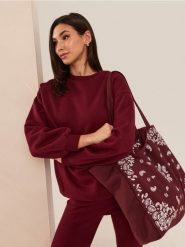 Bluza dresowa crewneck oversize - bordowy. Czerwone bluzy bez kaptura Sinsay, l, bez wzorów, z dresówki, bez kaptura, do biegania. Za 39.99 zł.