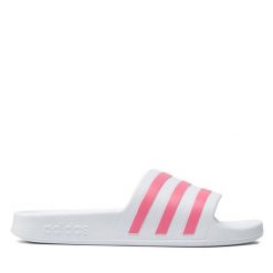 Klapki adidas. Białe klapki adidas, bez wzorów, sportowe, bez obcasa, bez zapięcia. Za 119.99 zł.