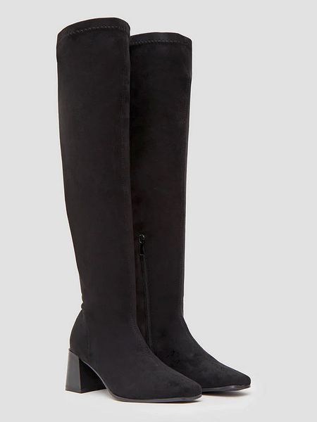 Belucci Kozaki w kolorze czarnym rozmiar: 38. Czarne kozaki Belucci, na zimę, bez wzorów, bez obcasa, bez zapięcia. Za 149.66 zł.