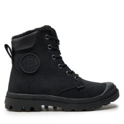 Trapery Palladium. Czarne traperki Palladium, bez wzorów, sportowe, bez obcasa, bez zapięcia. Za 839.99 zł.