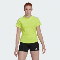 Koszulka HILO. Żółte t-shirty sportowe adidas, l, bez wzorów, z elastanu, bez ramiączek, do siatkówki. Za 146.10 zł.