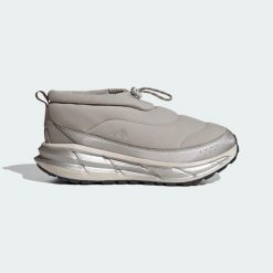 BUTY ASTRASTAR. Białe buty treningowe adidas, bez wzorów, z gumy, bez zapięcia. Za 369.00 zł.