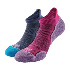 Jednowarstwowe Skarpetki Damskie Run Socklet - 2 Pary. Czerwone skarpetki 1000 MILE, bez wzorów, z elastanu. Za 125.50 zł.