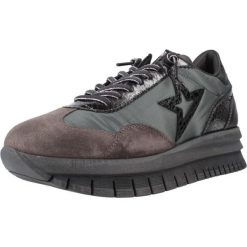 Buty CETTI 170097 Zielony. Zielone buty trekkingowe QUERCETTI, z tkaniny, bez zapięcia. Za 489.59 zł.