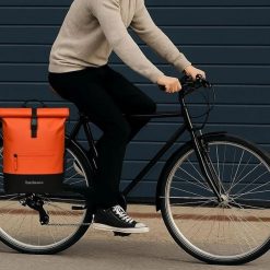 Torba 2 w 1 Anna pomarańczowa 27L. Brązowe torby na laptopa BADAWIN, bez wzorów, z tkaniny. Za 376.00 zł.