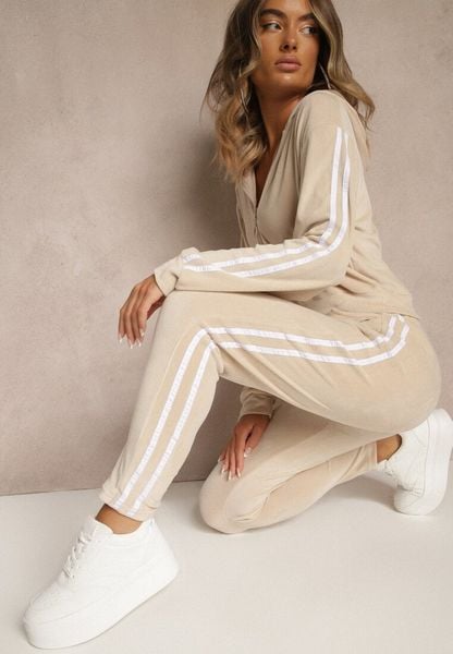 Beżowy 2-Częściowy Komplet Dresowy z Weluru z Ozdobnymi Lampasami Bluza i Spodnie Anelpe. Brązowe bluzy Renee, m, bez wzorów, z dresówki, bez kaptura. Za 79.99 zł.