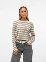Vero Moda Sweter w kolorze beżowo-kremowym rozmiar: XL. Brązowe swetry Vero Moda, xl, bez wzorów, ze splotem, bez ramiączek. Za 61.46 zł.