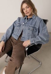 Niebieska Bawełniana Jeansowa Kurtka o Krótkim Kroju Bomberki Zinelle. Niebieskie kurtki Born2be, m, bez wzorów, z bawełny, bez kaptura. Za 179.99 zł.