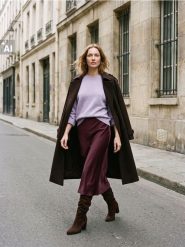 Sweter z domieszką wełny - fioletowy. Fioletowe swetry Sinsay, l, bez wzorów, z wełny, bez ramiączek. Za 49.99 zł.