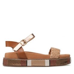 Sandały Wrangler. Brązowe sandały Wrangler, bez wzorów, bez obcasa, na płaskiej podeszwie, bez zapięcia. Za 249.99 zł.