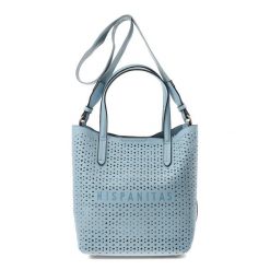 Niebieska Stylowa Damska Torebka Hispanitas. Niebieskie shopper bag Hispanitas, bez wzorów, z materiału, eleganckie, na ramię, z tłoczeniem, bez dodatków. Za 404.99 zł.
