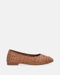 SKÓRZANE BALERINY W KOLORZE BRĄZOWYM E242-3 COCONUT. Brązowe baleriny Venezia, bez wzorów, ze skóry, bez obcasa, bez zapięcia. Za 259.00 zł.
