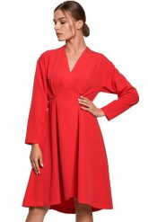 Elegancka sukienka rozkloszowana z dekoltem V czerwona. Czerwone sukienki Sukienki.shop, na imprezę, l, bez wzorów, eleganckie, bez kołnierzyka, bez ramiączek, rozkloszowane. Za 349.00 zł.
