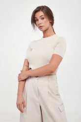 Sweter z krótkim rękawem Canna MARELLA MONOCHROME. Swetry Marella, s, bez wzorów, bez ramiączek. W wyprzedaży za 591.75 zł.